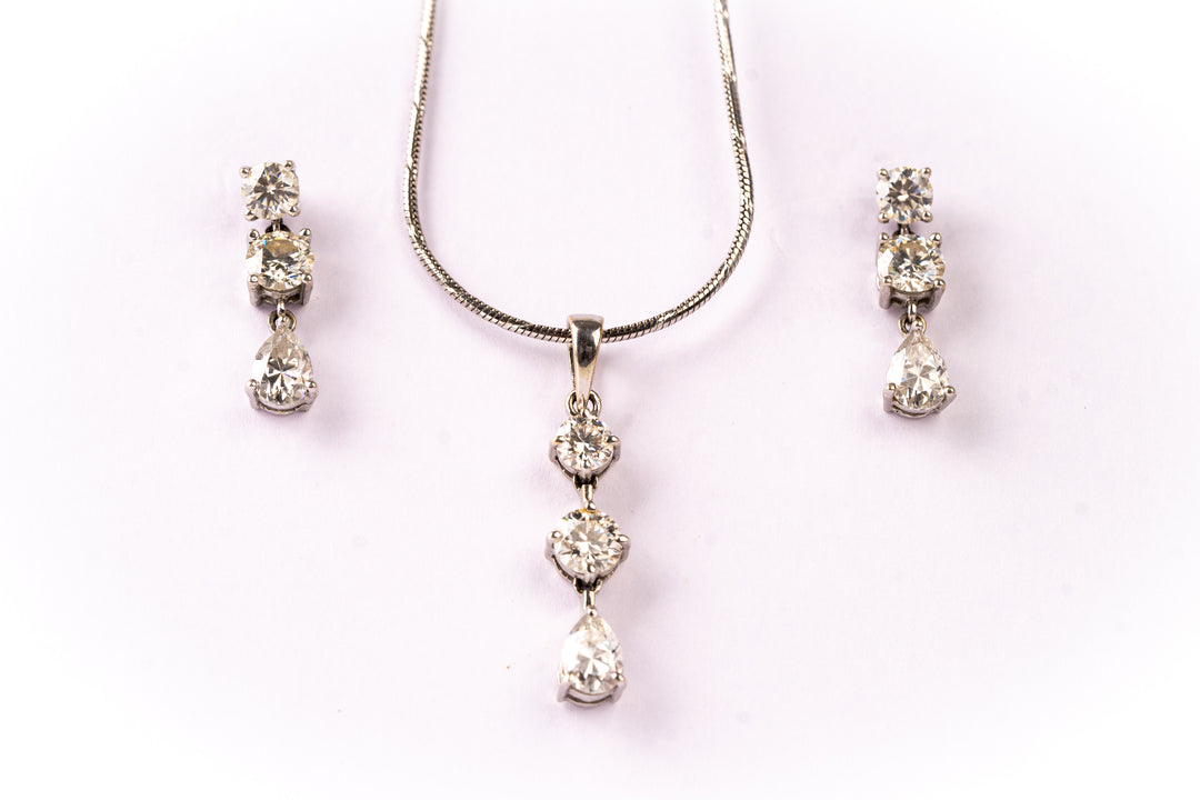 Cascading Diamonds Set